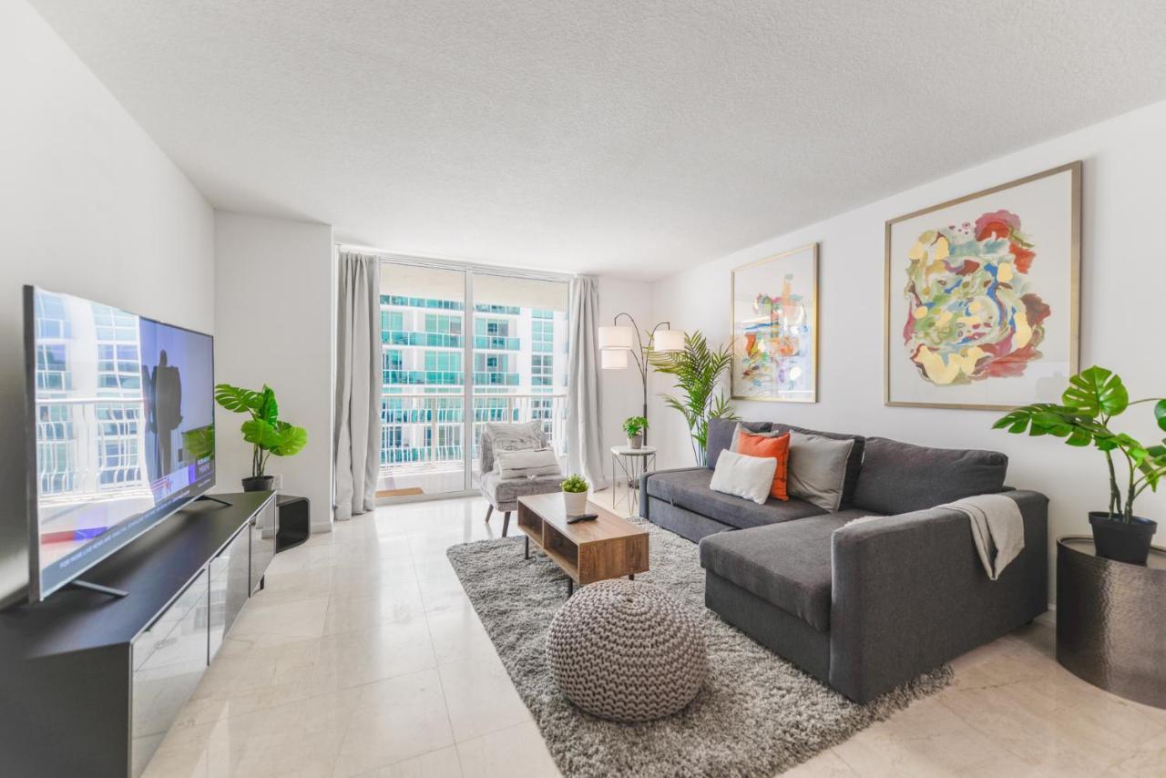 Wonderful Condo In Brickell With Pool And Gym Miami Exterior photo